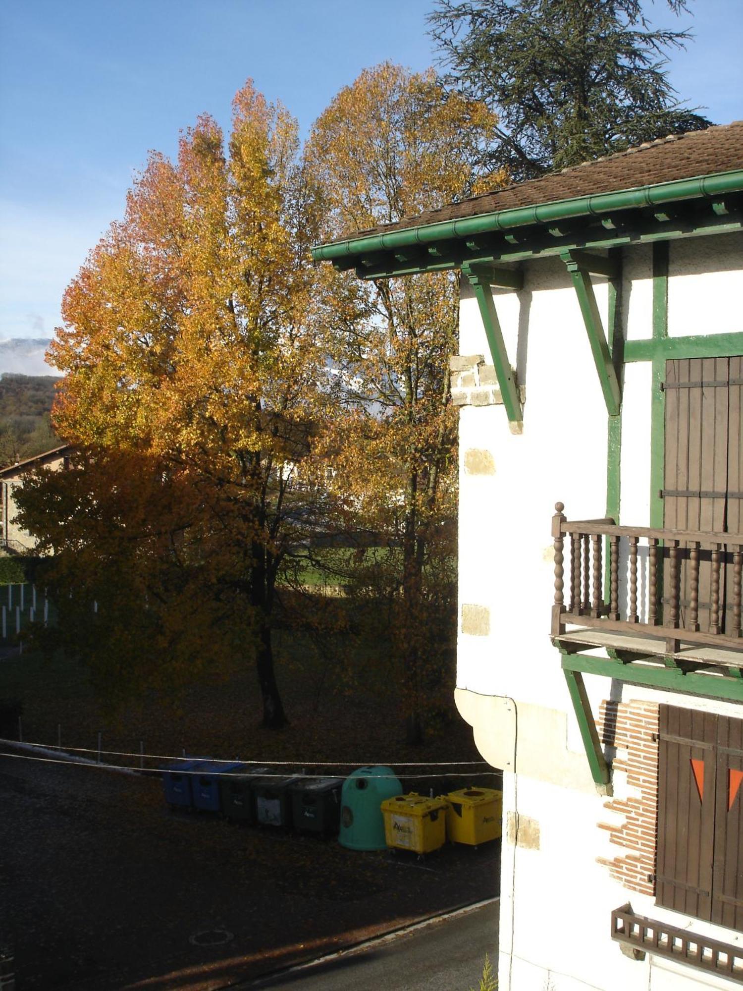 Hostal Ayestaran II Lekunberri Exteriör bild